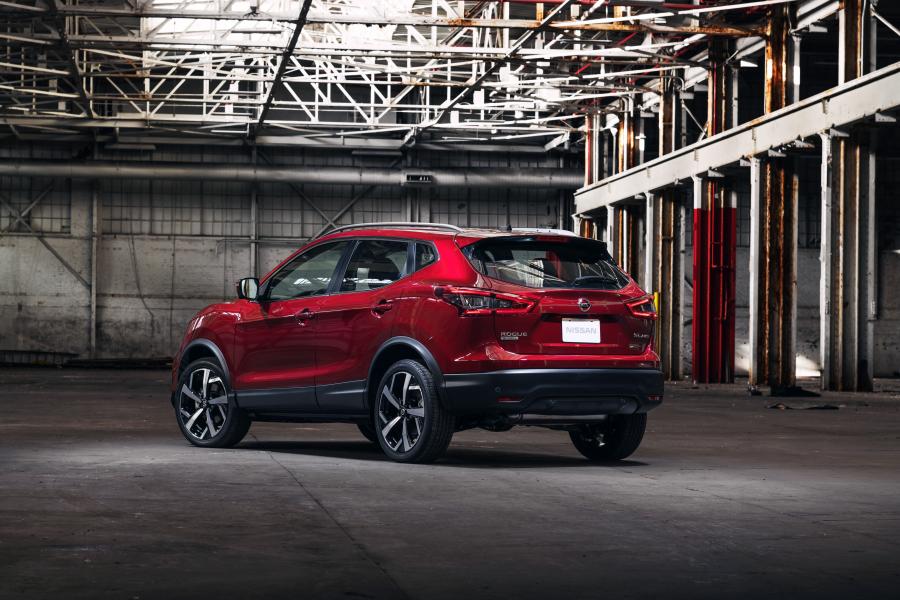  Nissan Rogue Sport 2019 года  (фото 8 из 40)